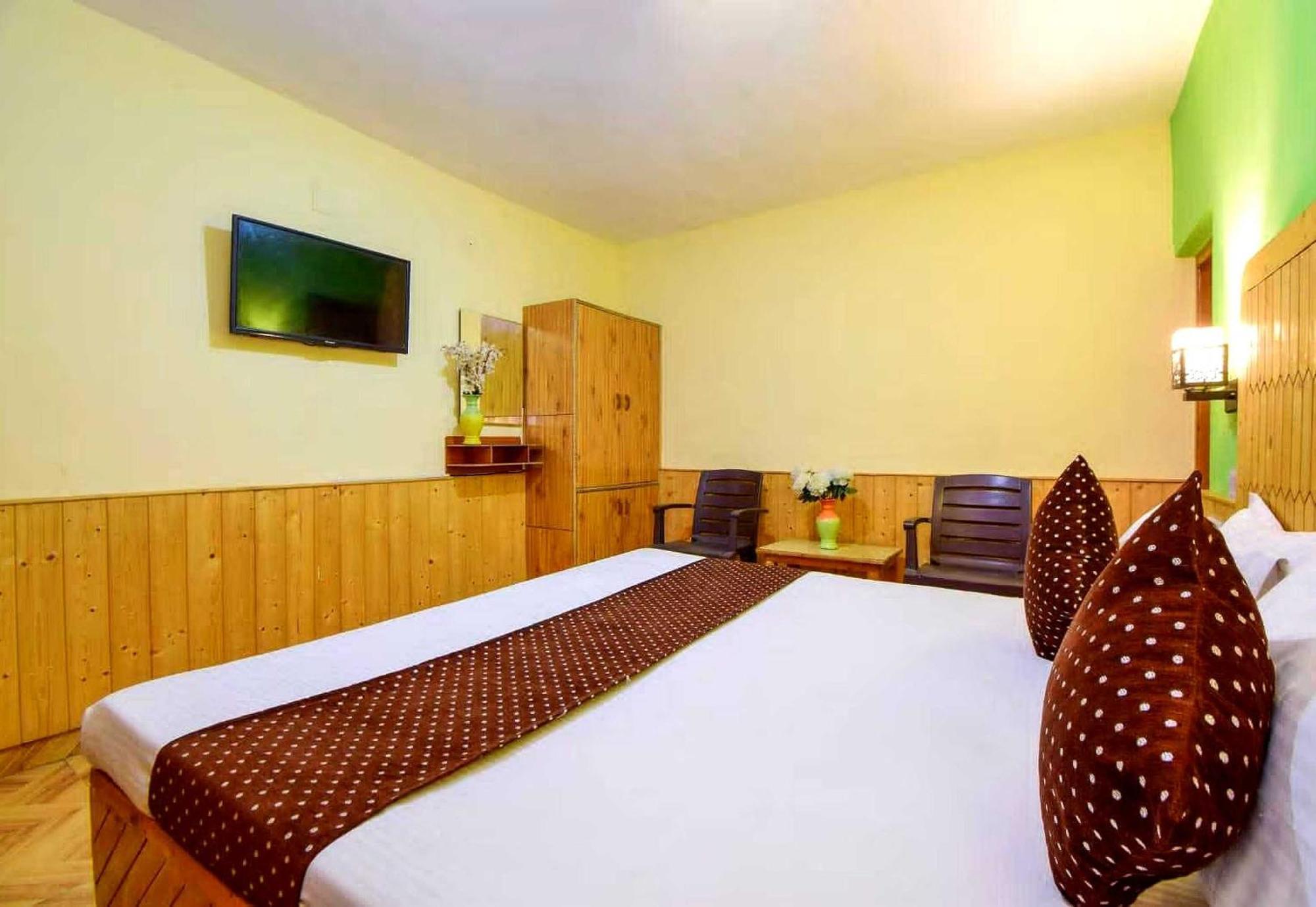 Oyo Flagship 82405 Cochin Villa مايالي المظهر الخارجي الصورة