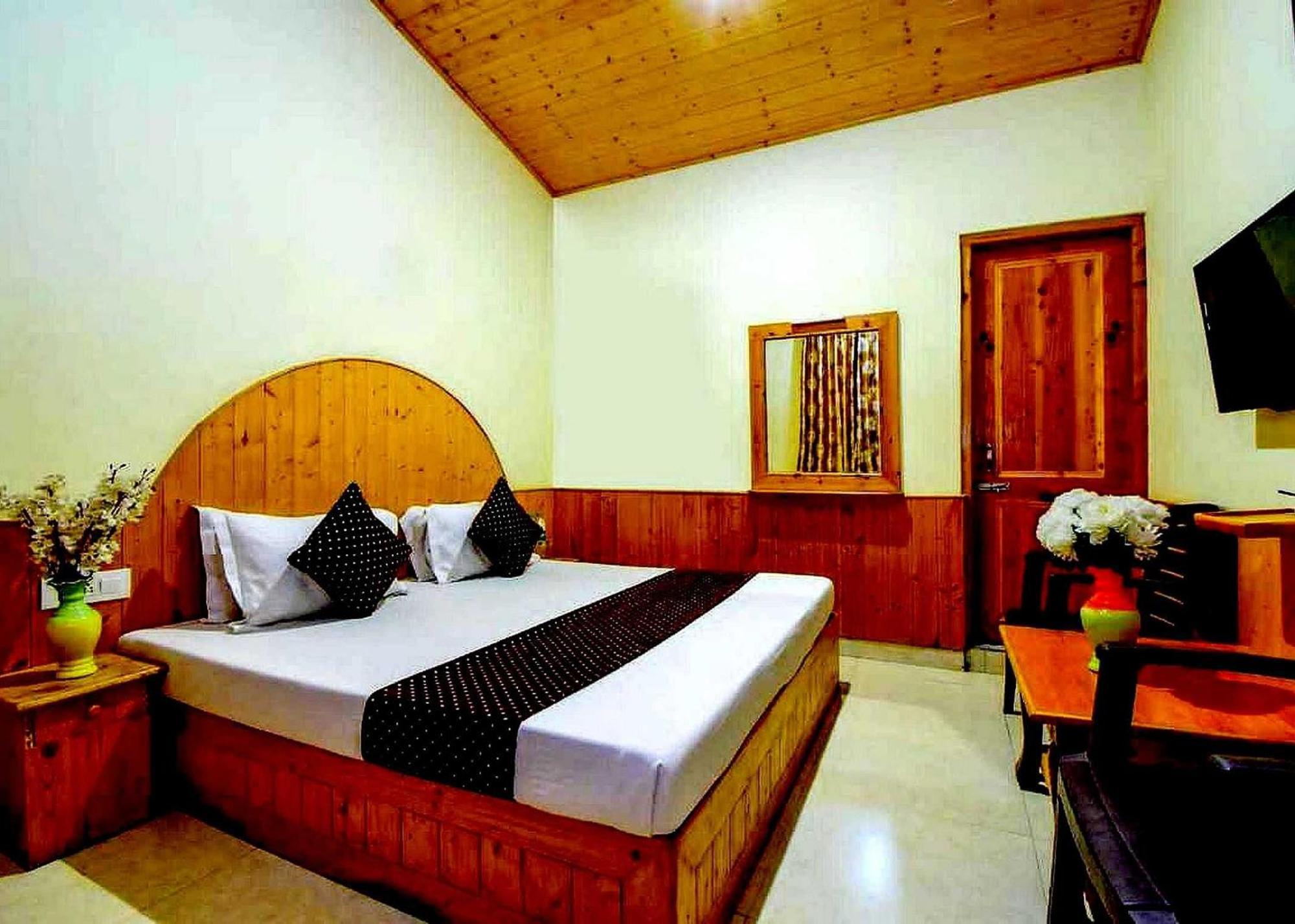 Oyo Flagship 82405 Cochin Villa مايالي المظهر الخارجي الصورة